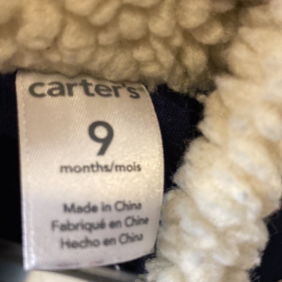 Carter’s sherpa sweater size 9months - Picture 7 of 7
